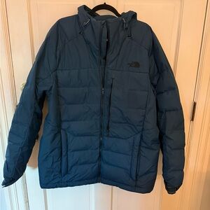 The North Face Men's Deep Blue Puffer Coat